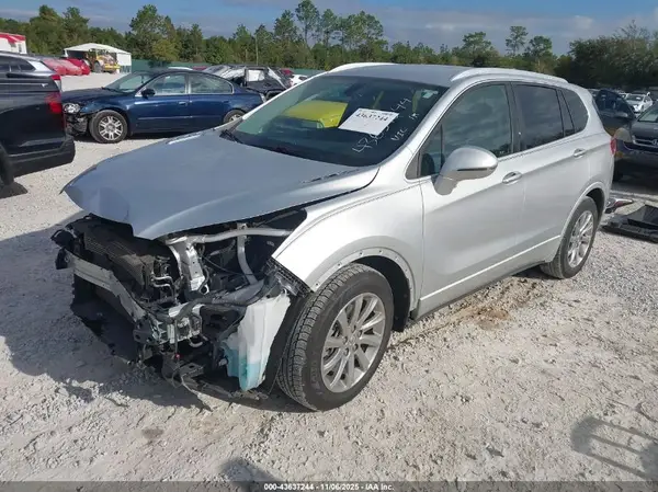 LRBFXCSA7KD022360 2019 BUICK ENVISION - Image 2