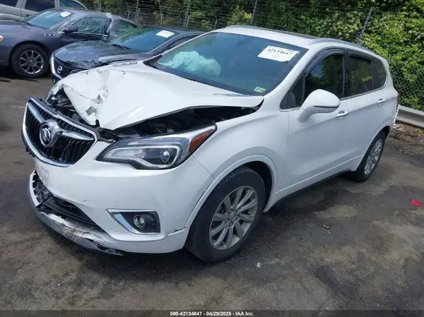 LRBFXCSA7KD124984 2019 BUICK ENVISION - Image 2
