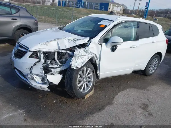 LRBFXCSA7LD140541 2020 BUICK ENVISION - Image 2
