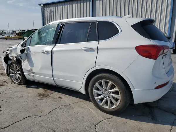 LRBFXCSA8KD001744 2019 BUICK ENVISION - Image 2