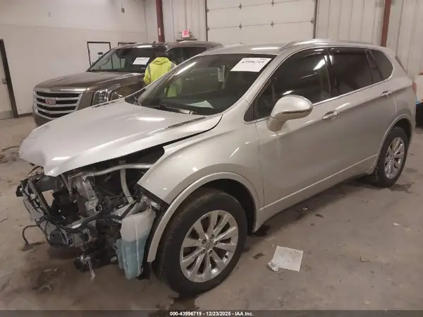 LRBFXDSA1HD066336 2017 BUICK ENVISION - Image 2
