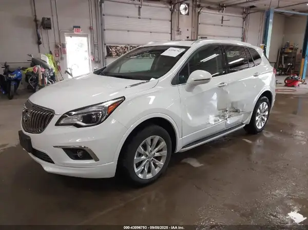LRBFXDSA2HD045477 2017 BUICK ENVISION - Image 2