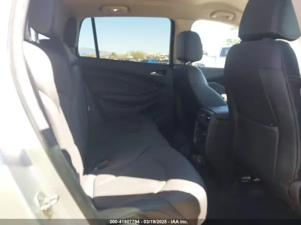 LRBFXDSA2HD160404 2017 BUICK ENVISION - Image 8