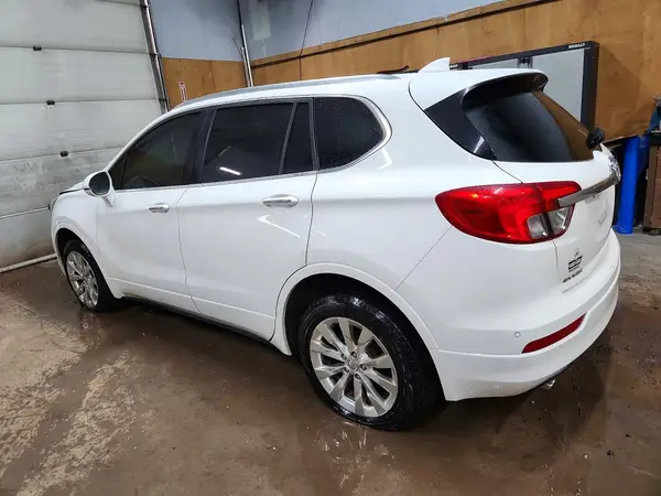 LRBFXDSA9HD098421 2017 BUICK ENVISION - Image 2