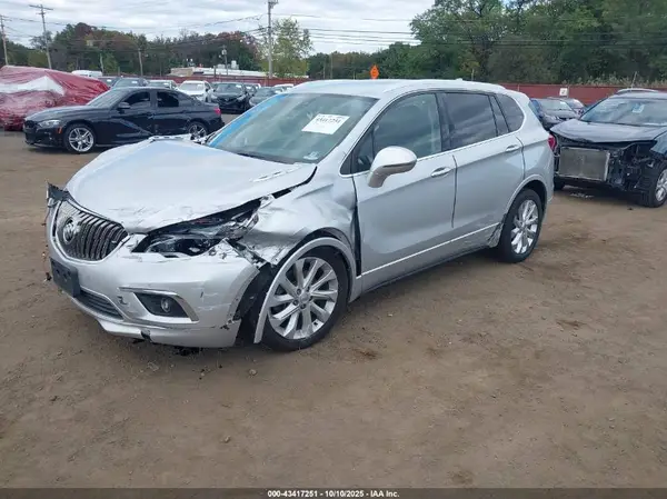 LRBFXESX0HD090766 2017 BUICK ENVISION - Image 2