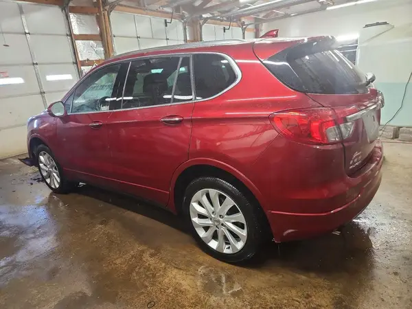 LRBFXESX1HD101435 2017 BUICK ENVISION - Image 2