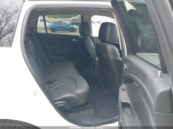 LRBFXESX1HD121667 2017 BUICK ENVISION - Image 8