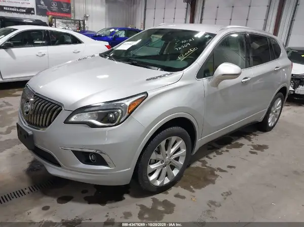LRBFXESX2GD158290 2016 BUICK ENVISION - Image 2