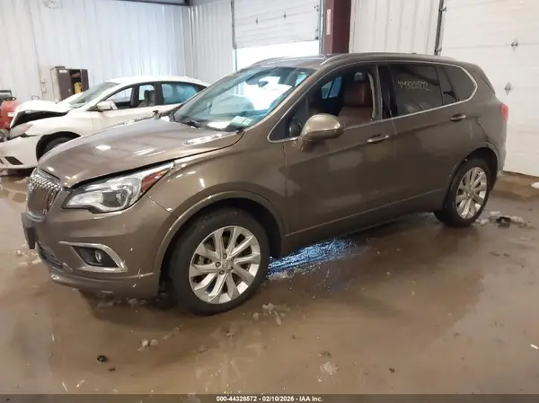 LRBFXESX2HD117255 2017 BUICK ENVISION - Image 2