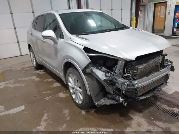 LRBFXESX3GD244143 2016 BUICK ENVISION - Image 1