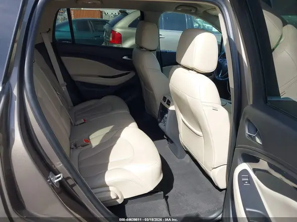 LRBFXESX5HD238670 2017 BUICK ENVISION - Image 8