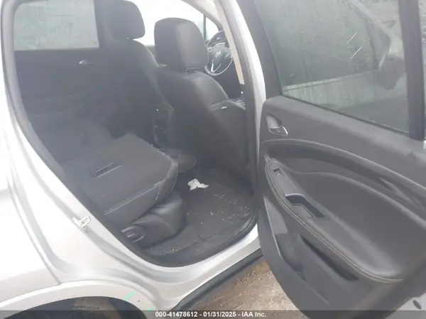 LRBFXESX6HD152123 2017 BUICK ENVISION - Image 8