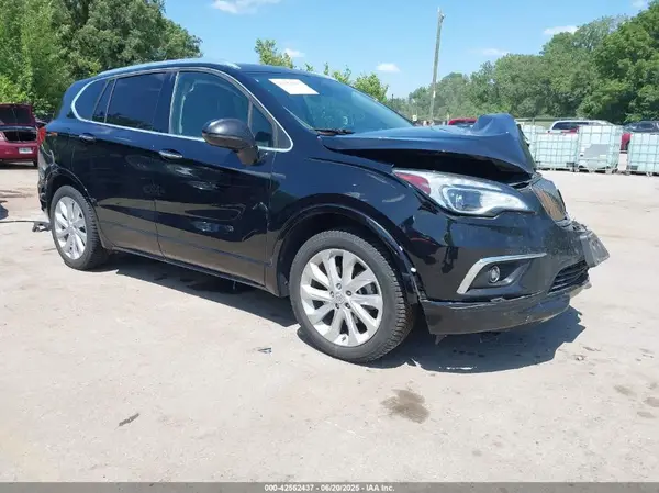 LRBFXESX8HD197032 2017 BUICK ENVISION - Image 1