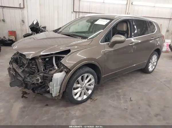 LRBFXESX9HD024619 2017 BUICK ENVISION - Image 2