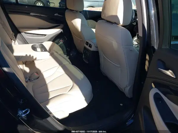 LRBFXESXXHD121327 2017 BUICK ENVISION - Image 8