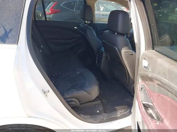 LRBFXFSX2HD127967 2017 BUICK ENVISION - Image 8