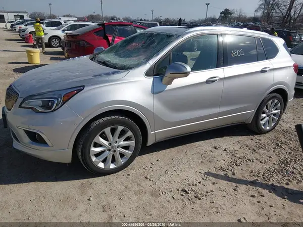 LRBFXFSX4HD020600 2017 BUICK ENVISION - Image 2