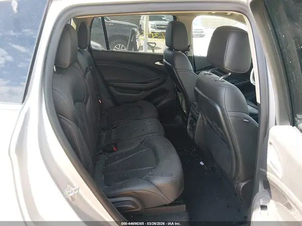 LRBFXFSX4HD020600 2017 BUICK ENVISION - Image 8