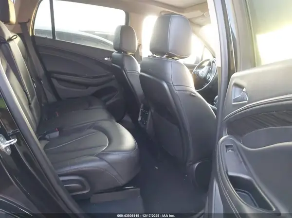 LRBFXFSX7HD086252 2017 BUICK ENVISION - Image 8