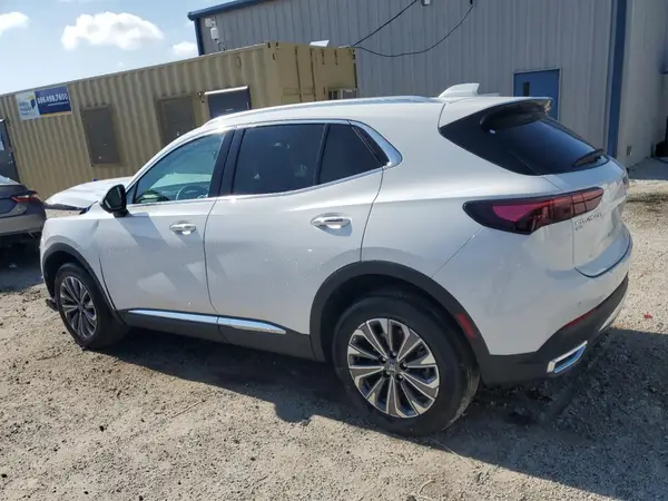 LRBFZKE42SD078880 2025 BUICK ENVISION - Image 2