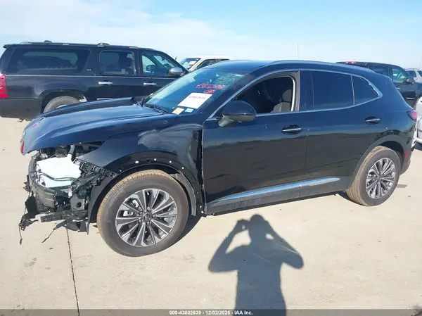 LRBFZKE45SD016955 2025 BUICK ENVISION - Image 2