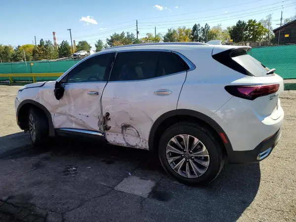 LRBFZKE45SD057781 2025 BUICK ENVISION - Image 2