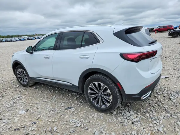 LRBFZKE45SD090618 2025 BUICK ENVISION - Image 2
