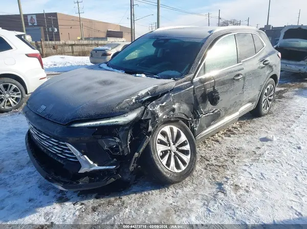 LRBFZKE45SD094247 2025 BUICK ENVISION - Image 2
