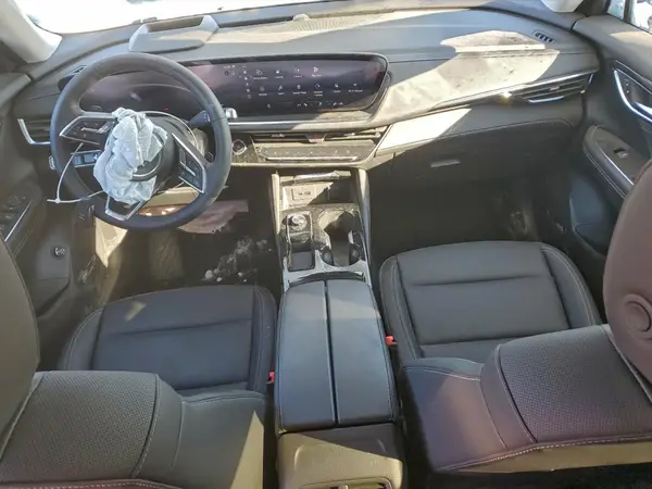 LRBFZKE46SD087680 2025 BUICK ENVISION - Image 8