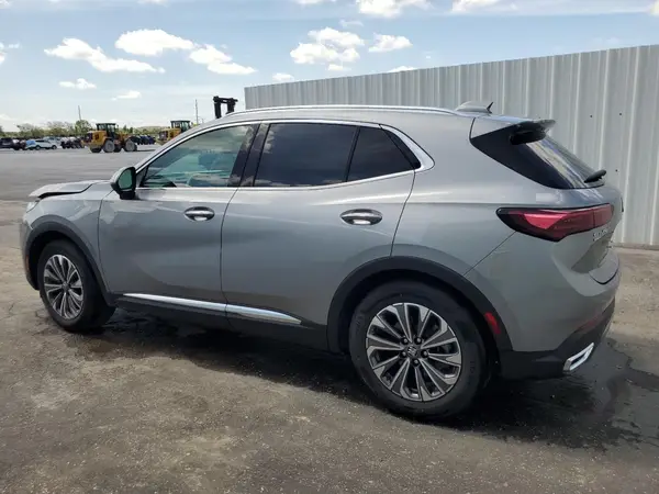 LRBFZKE49SD030406 2025 BUICK ENVISION - Image 2
