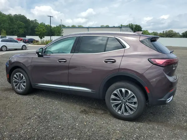 LRBFZKE49SD062224 2025 BUICK ENVISION - Image 2