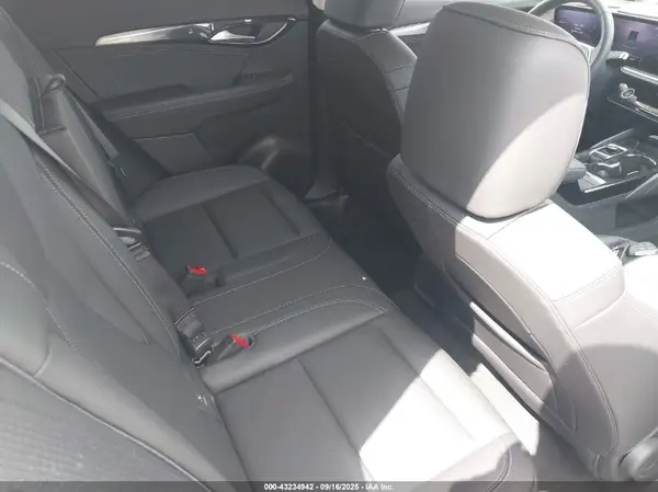 LRBFZKE49SD063213 2025 BUICK ENVISION - Image 8