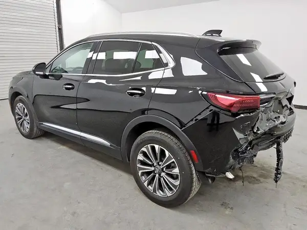 LRBFZKE4XSD078688 2025 BUICK ENVISION - Image 2