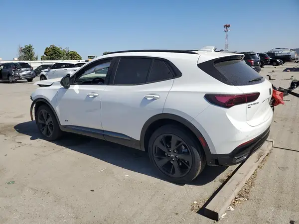 LRBFZLE40SD007943 2025 BUICK ENVISION - Image 2