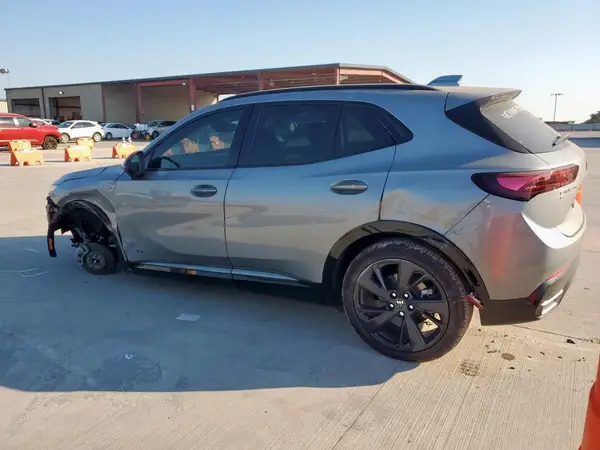 LRBFZLE40SD018537 2025 BUICK ENVISION - Image 2