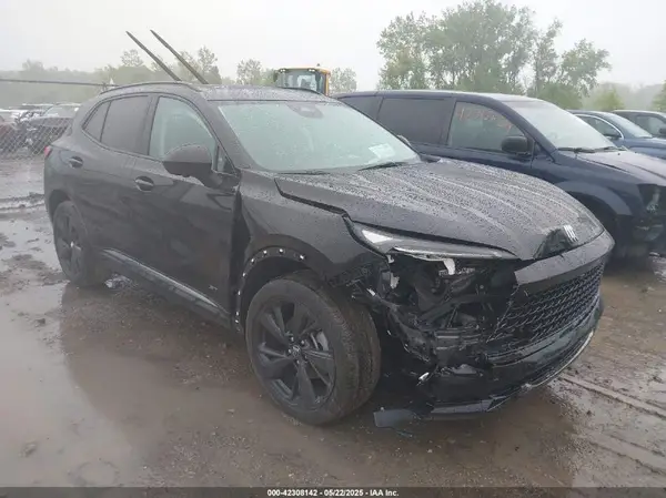 LRBFZLE41SD004310 2025 BUICK ENVISION - Image 1