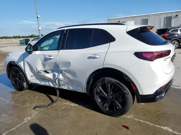 LRBFZLE42SD028907 2025 BUICK ENVISION - Image 2