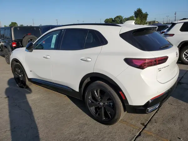 LRBFZLE46SD031678 2025 BUICK ENVISION - Image 2