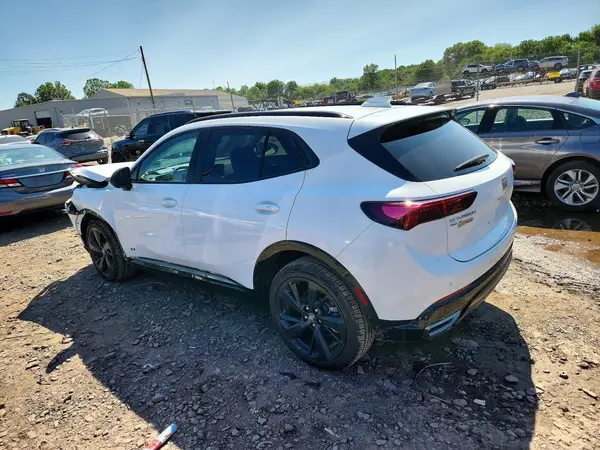 LRBFZLE46SD033009 2025 BUICK ENVISION - Image 2