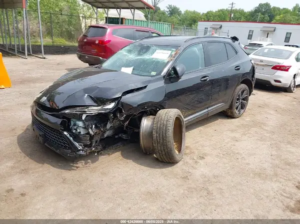 LRBFZLE47SD004215 2025 BUICK ENVISION - Image 2