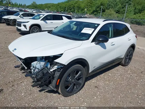 LRBFZLE47SD078024 2025 BUICK ENVISION - Image 2