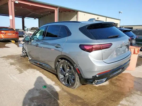 LRBFZLE49SD029150 2025 BUICK ENVISION - Image 2