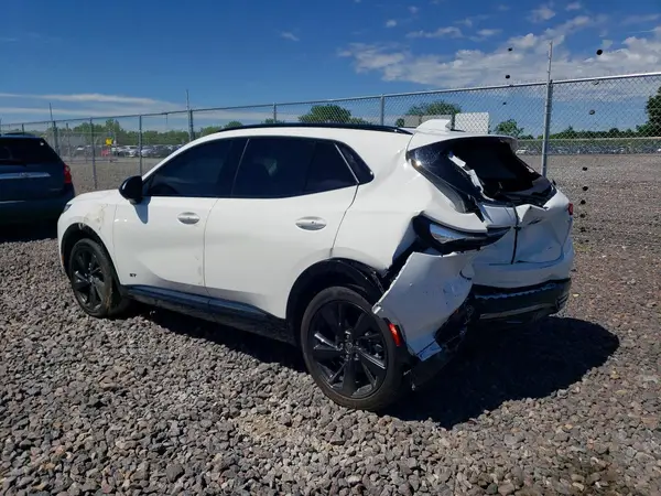 LRBFZLE49SD031318 2025 BUICK ENVISION - Image 2