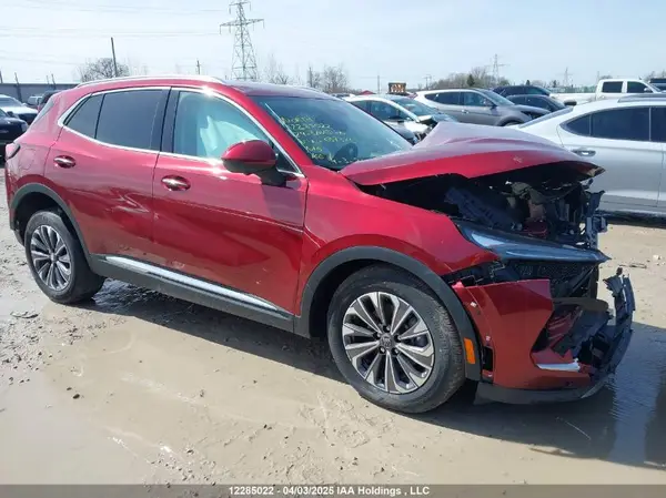 LRBFZME40RD037346 2024 BUICK ENVISION - Image 1