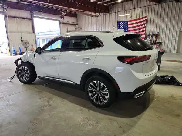 LRBFZME40RD044491 2024 BUICK ENVISION - Image 2
