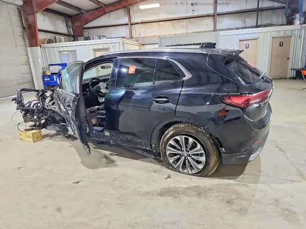 LRBFZME40RD068208 2024 BUICK ENVISION - Image 2