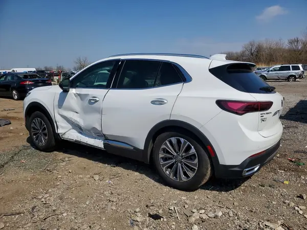 LRBFZME41RD055399 2024 BUICK ENVISION - Image 2