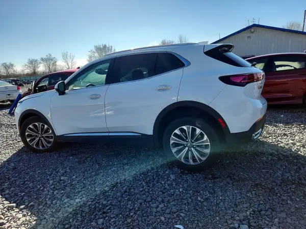 LRBFZME41RD056116 2024 BUICK ENVISION - Image 2