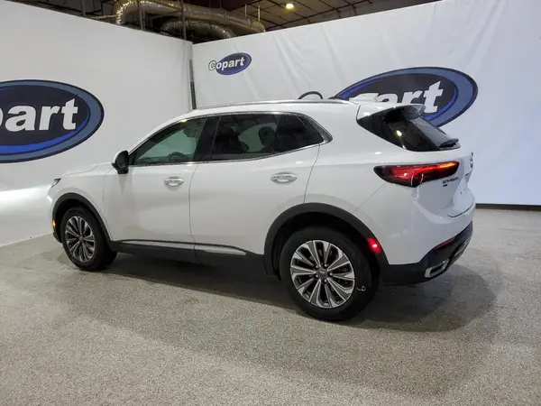 LRBFZME41RD072512 2024 BUICK ENVISION - Image 2