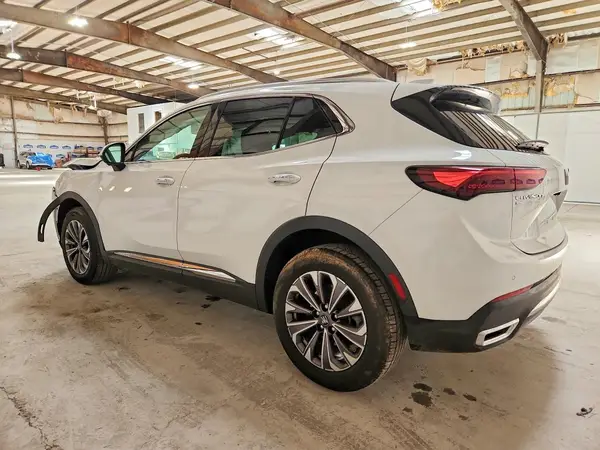 LRBFZME41RD076222 2024 BUICK ENVISION - Image 2
